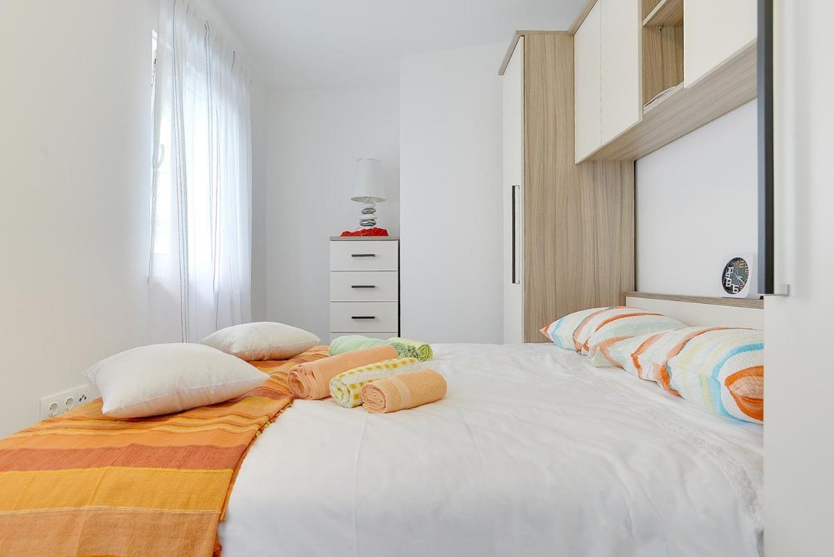 Apartments Elviana Pula Ngoại thất bức ảnh