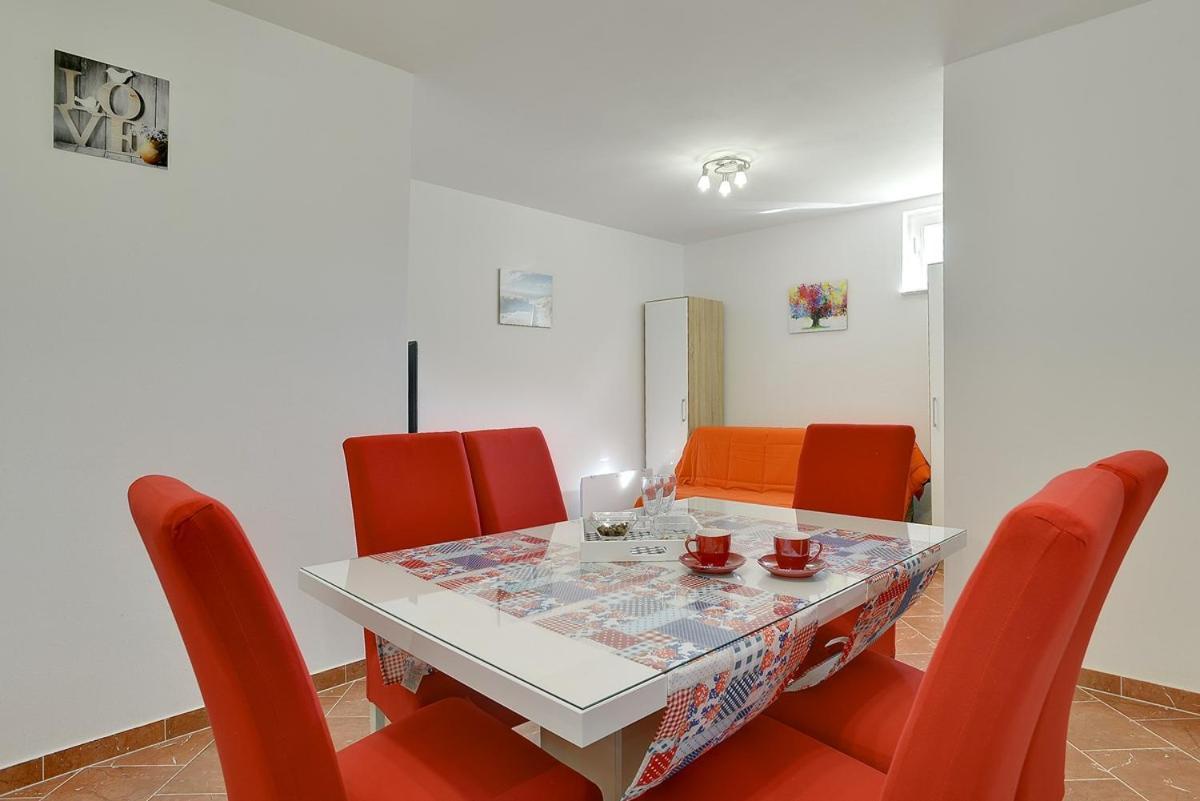 Apartments Elviana Pula Ngoại thất bức ảnh
