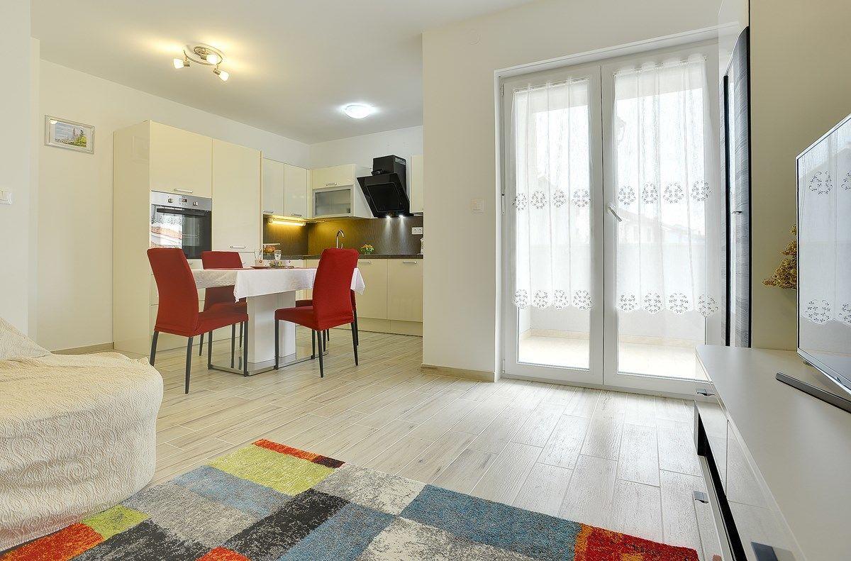 Apartments Elviana Pula Ngoại thất bức ảnh